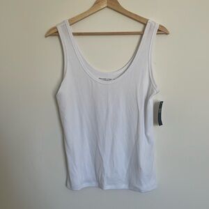 Abercrombie & Fitch NWT tank top size medium